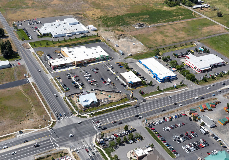 Hayford Crossing shopping center